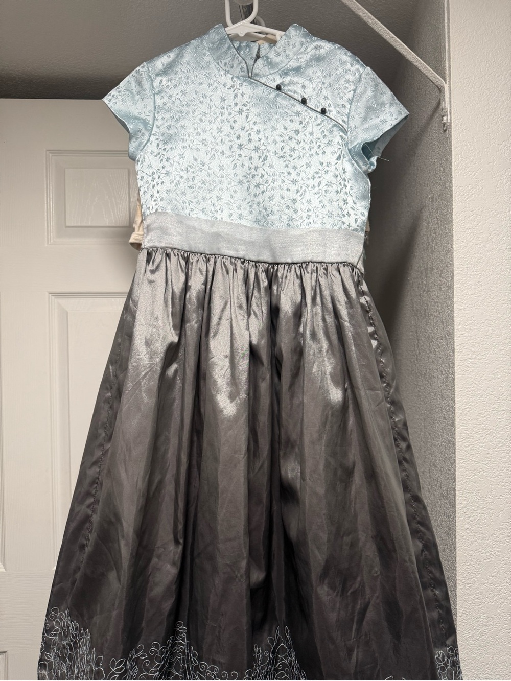 American Girl Silver Belle Oriental Girls Dress 2009 Size 8 - Picture 2 of 9